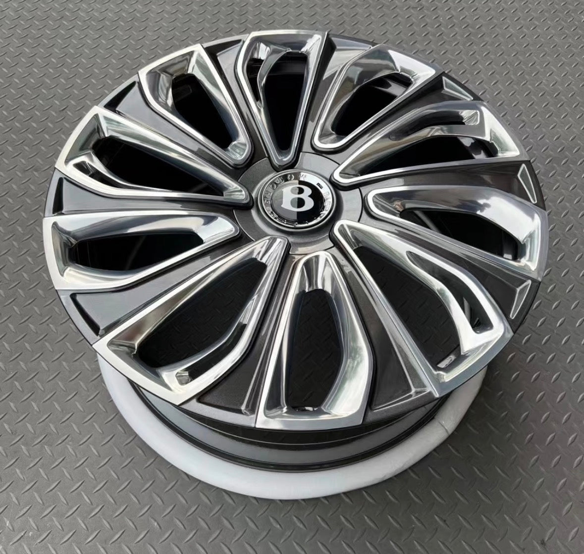Bentley forged wheels 22inch | In-Stock Wheels |WDCT1749